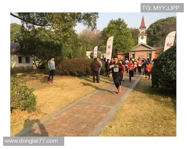 太极与足球的奇妙结合探索传统武术在现代运动中的新生机